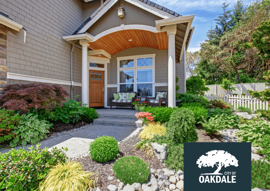 exterior of a suburban home with green grass - Spade Landscaping Landscaping Oakdale MN
